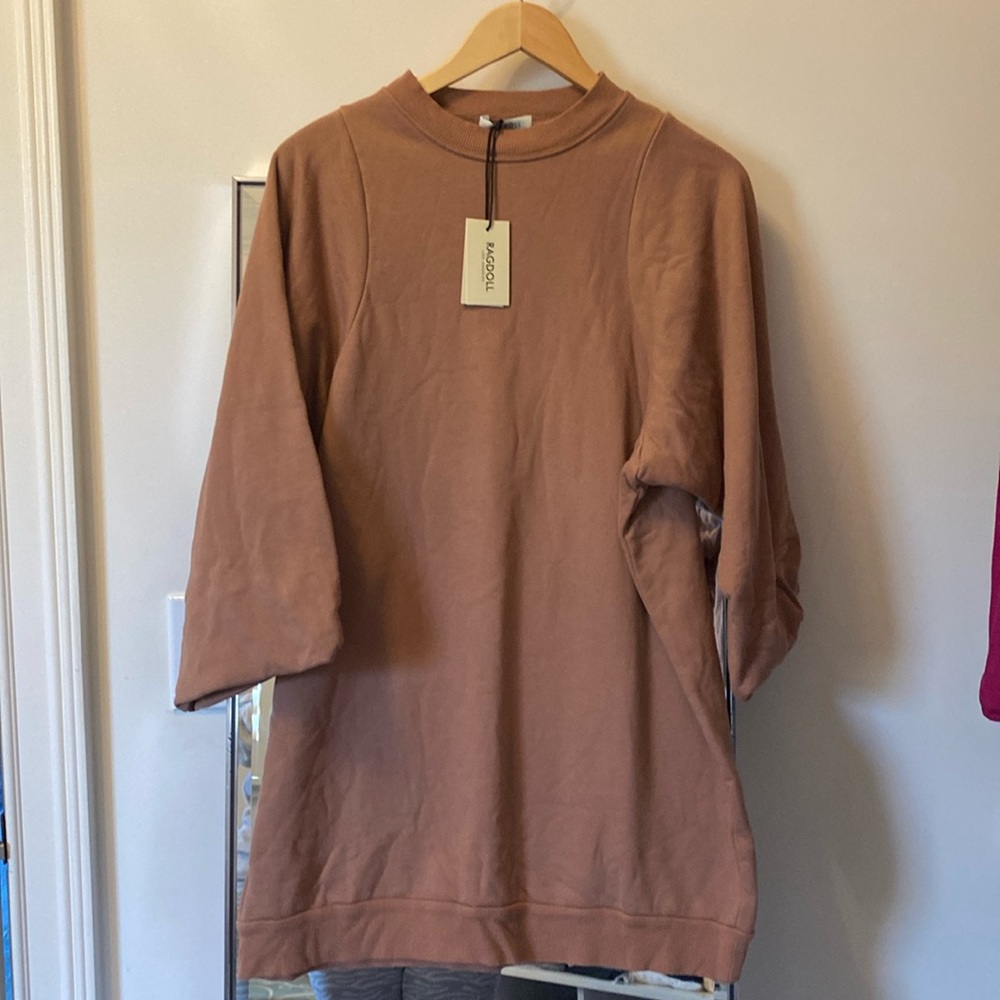 Ragdoll Los Angeles oversized sweatshirt with blouson sleeves. Toffee color NWT